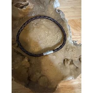Bracelet, Brown Vegan Leather Bracelet, Magnetic Clasp, 8.5”, NEW